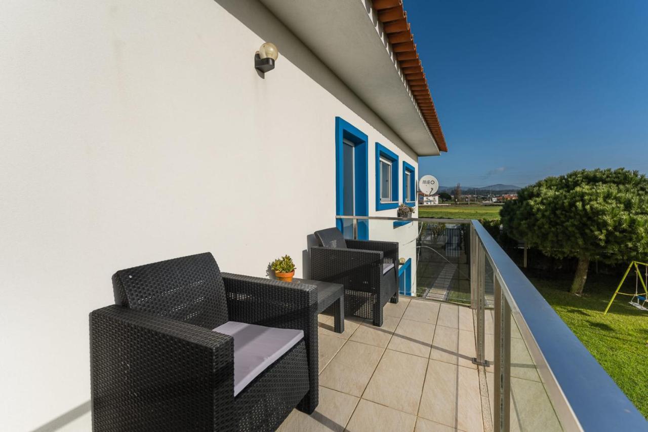 Beachfront Villa In Esposende Eksteriør billede