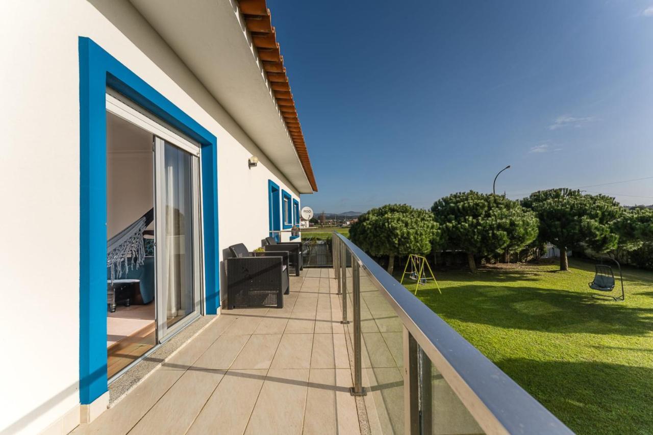 Beachfront Villa In Esposende Eksteriør billede