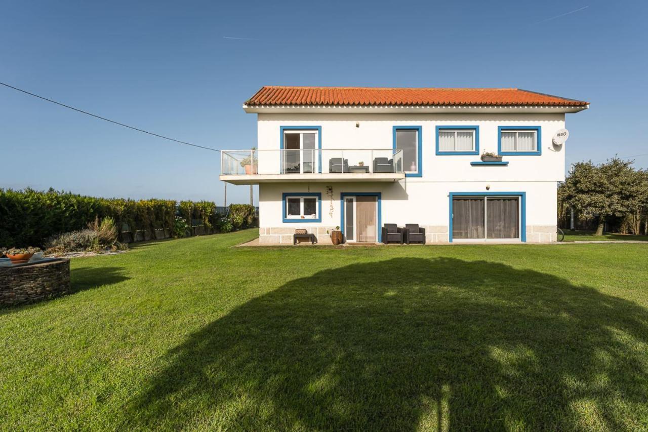 Beachfront Villa In Esposende Eksteriør billede